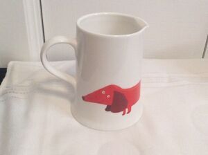 NEW FENELLA SMITH ORANGE DACHSHUND CERAMIC CREAMER SYRUP PITCHER